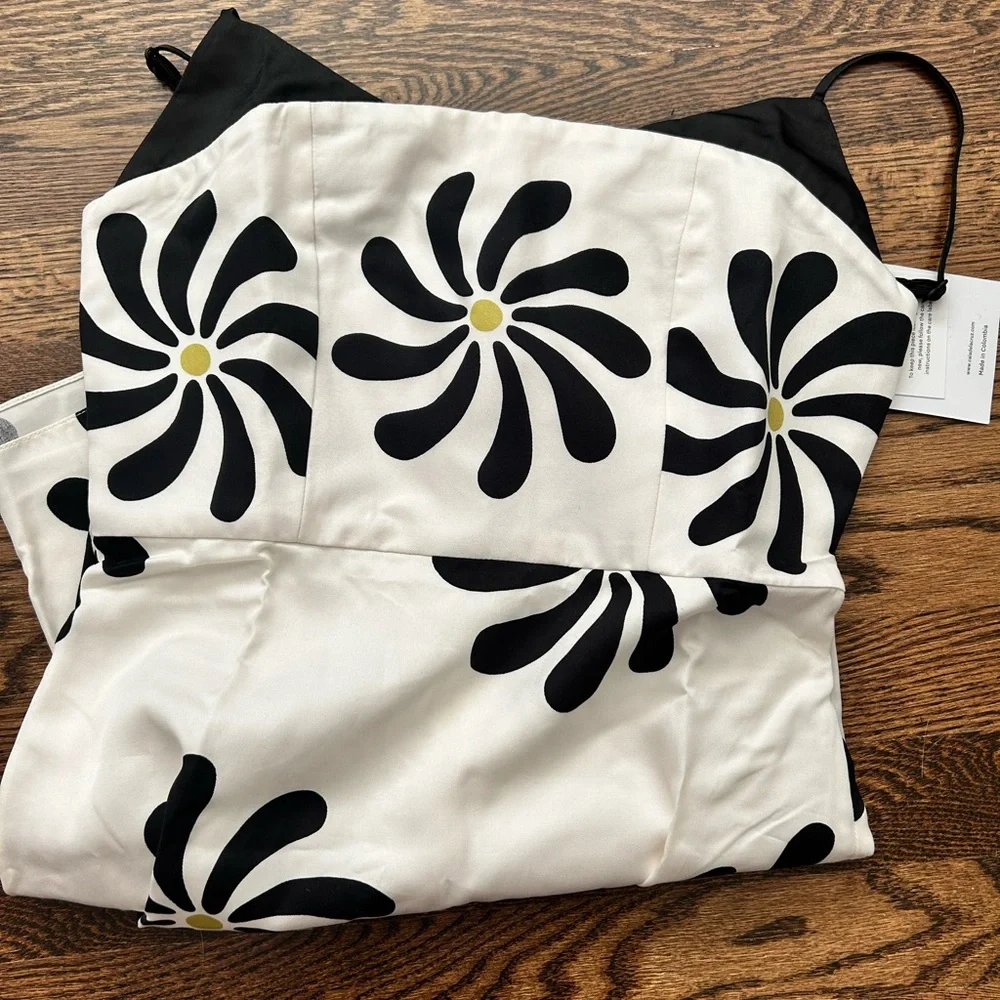 NWT • Cala de la cruz Rocha dress - medium! - Picture 9 of 11